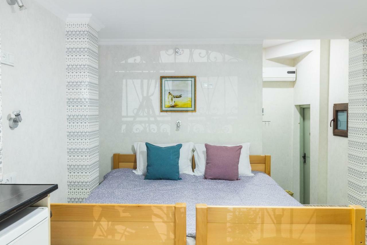 Hb Apartments Akhvelediani II Tbilisi Ngoại thất bức ảnh